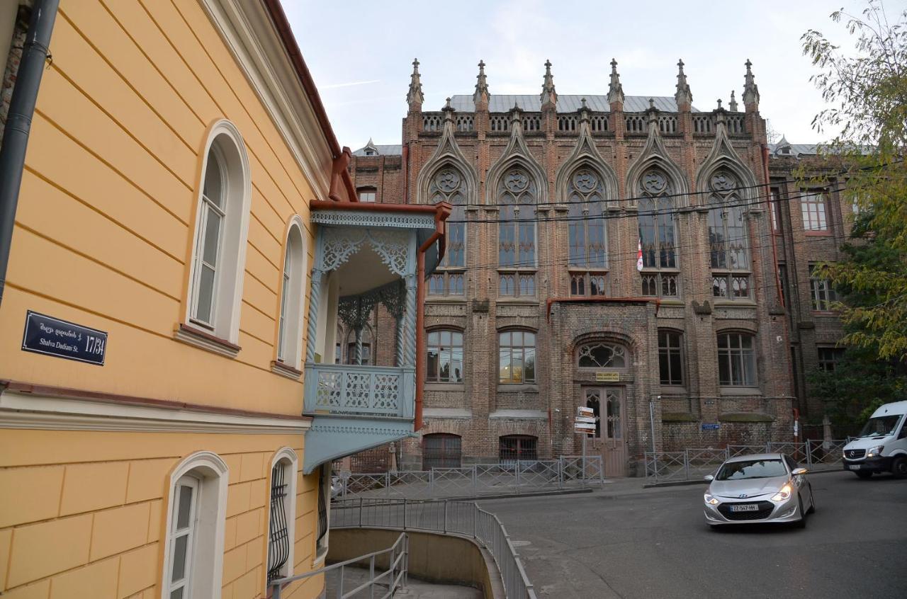 Natia'S Apartment On Dadiani St. 1 Tiflis Exterior foto
